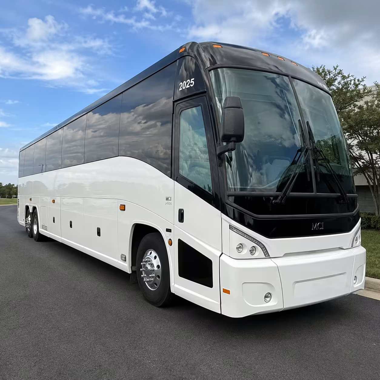 corporate event bus rentals in frederick
