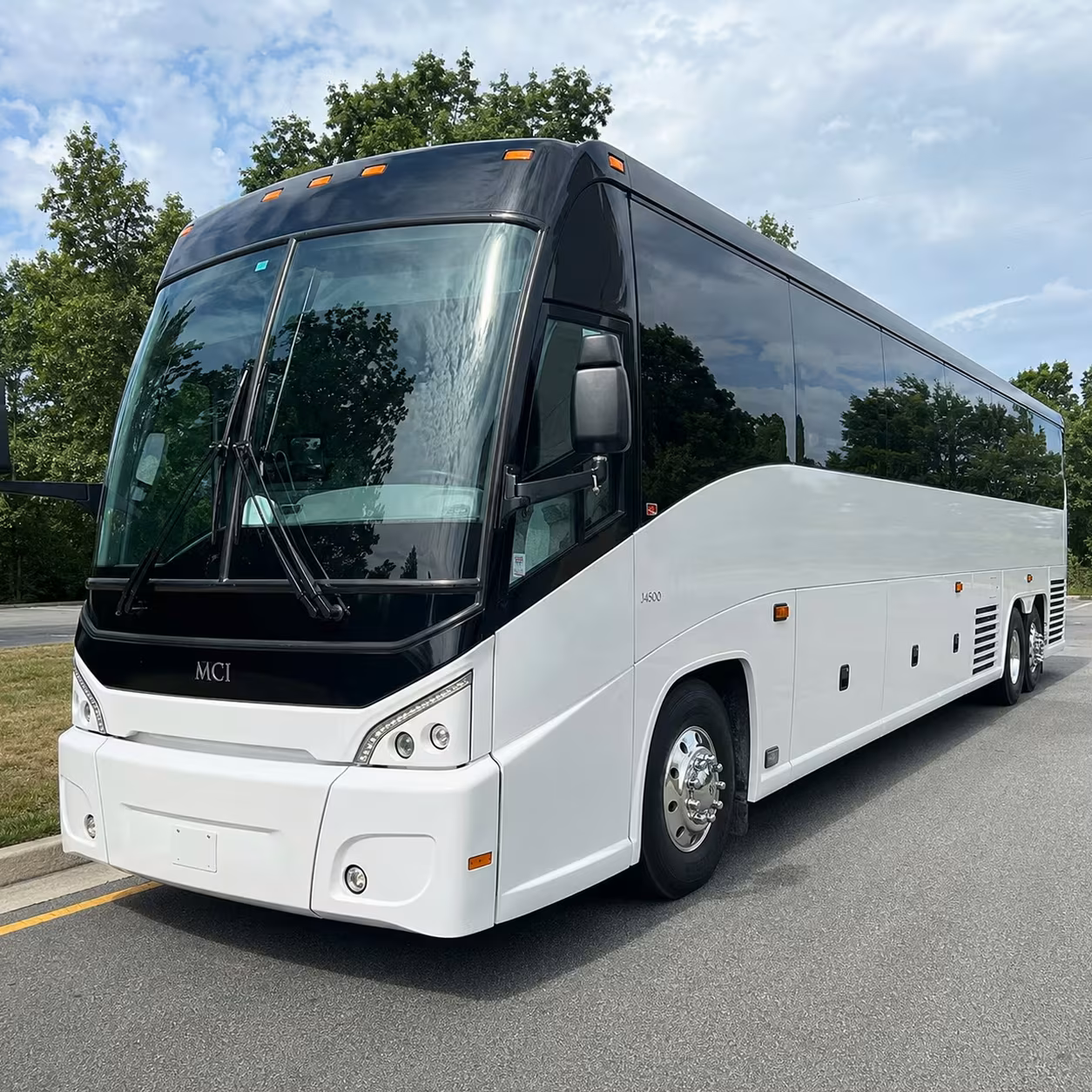 frederick charter bus rentals to dulles and reagan national